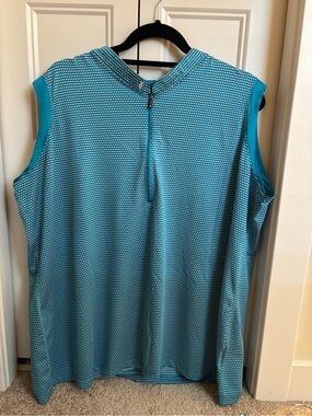 Sleeveless Teal Printed Performance Tank Top